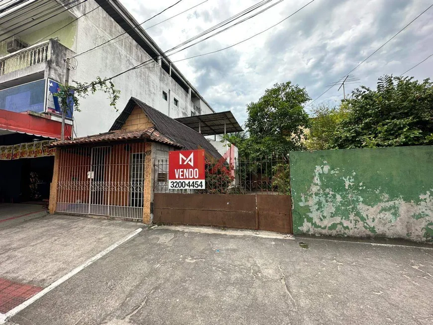 Foto 1 de Casa com 3 Quartos à venda, 300m² em Cristóvão Colombo, Vila Velha