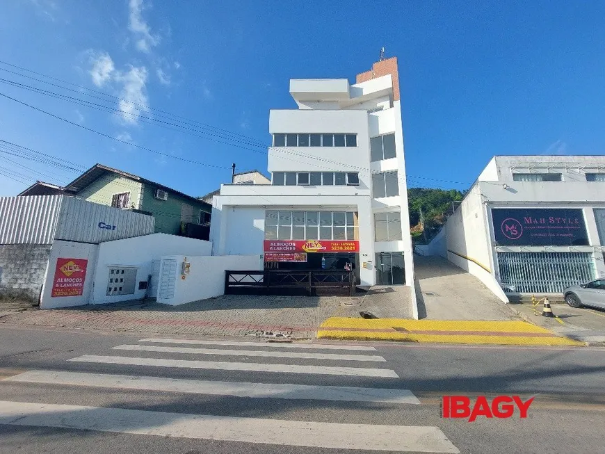 Foto 1 de Sala Comercial para alugar, 138m² em Saco Grande, Florianópolis