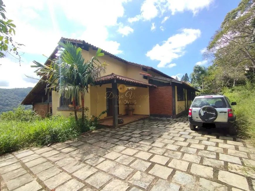 Foto 1 de Casa de Condomínio com 4 Quartos à venda, 2100m² em Posse, Teresópolis