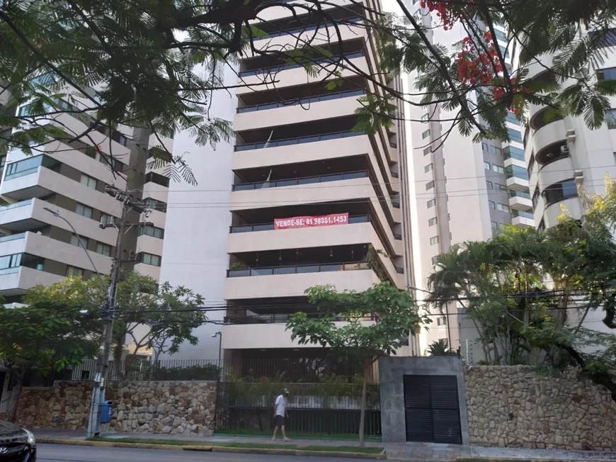 Foto 1 de Apartamento com 3 Quartos à venda, 300m² em Madalena, Recife