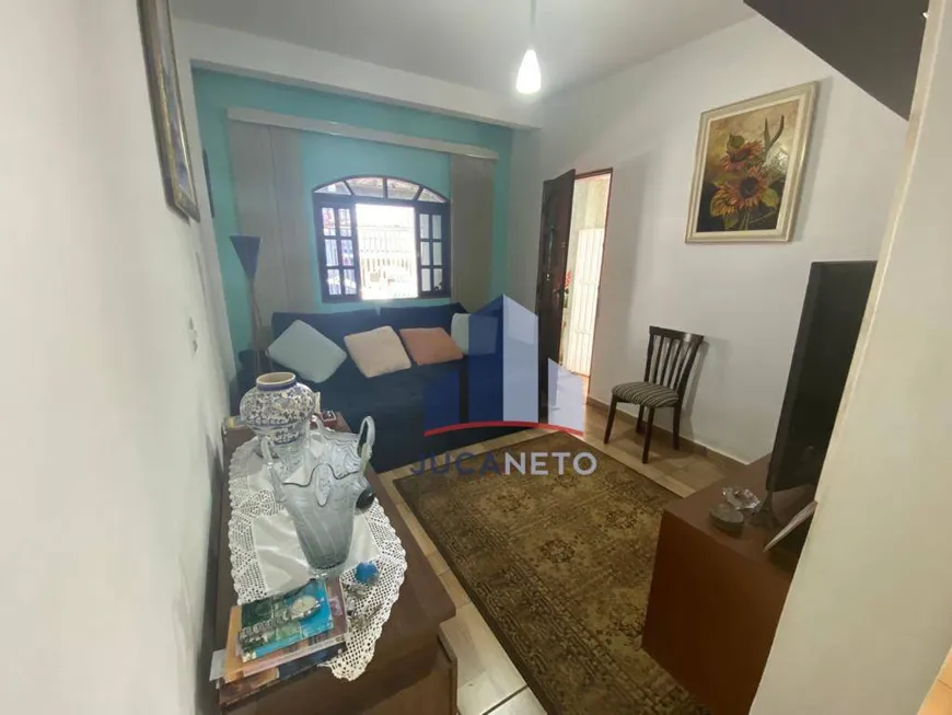 Foto 1 de Casa com 2 Quartos à venda, 90m² em Parque São Vicente, Mauá