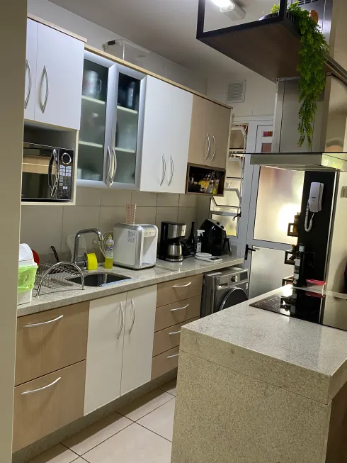 Foto 1 de Apartamento com 2 Quartos à venda, 63m² em Pantanal, Florianópolis