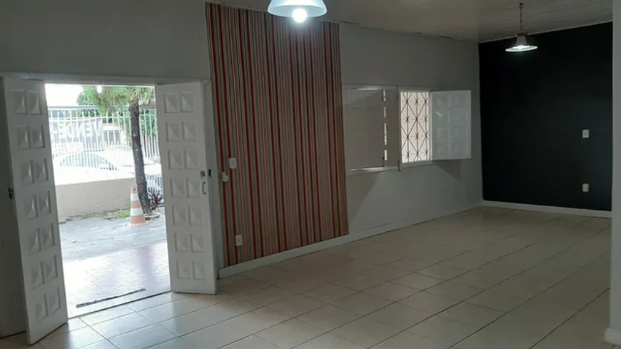 Foto 1 de Casa com 3 Quartos à venda, 300m² em Floresta, Porto Velho