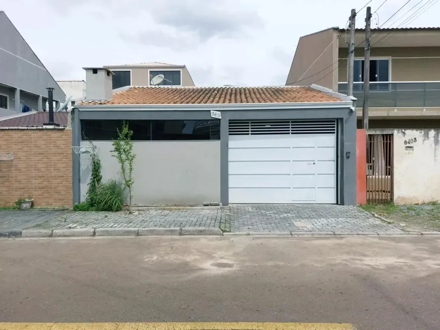 Foto 1 de Casa com 2 Quartos à venda, 140m² em Sitio Cercado, Curitiba