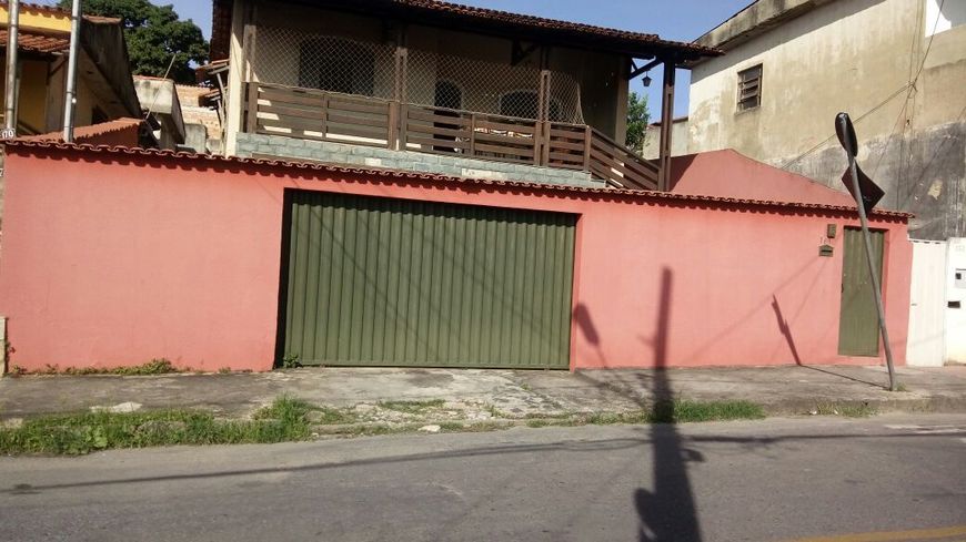 Foto 1 de Casa com 3 Quartos à venda, 210m² em Aarão Reis, Belo Horizonte
