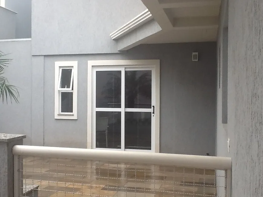 Foto 1 de Casa com 3 Quartos à venda, 200m² em Iguaçu, Londrina