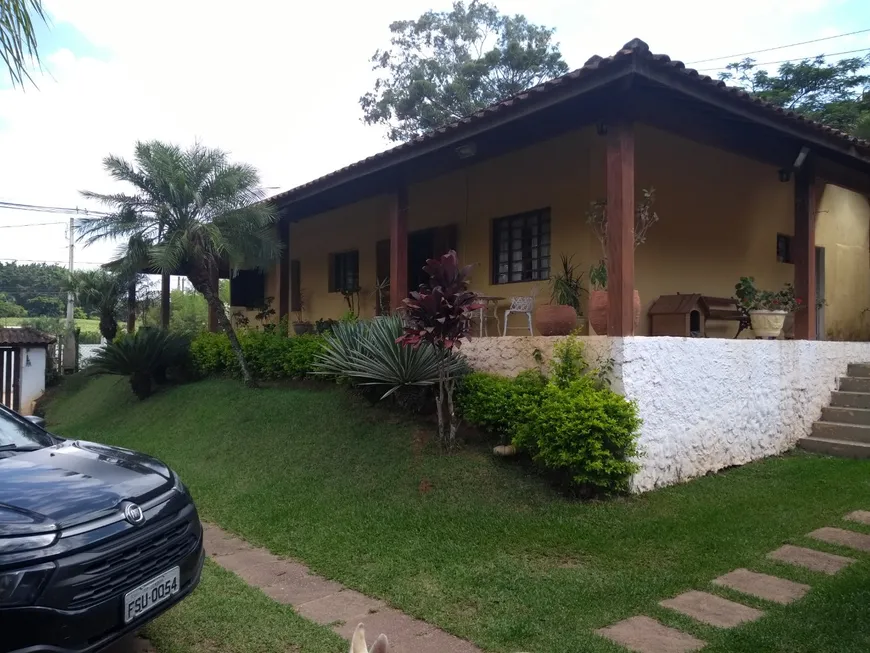 Foto 1 de Fazenda/Sítio com 6 Quartos à venda, 840m² em Bairro dos Fernandes, Jundiaí