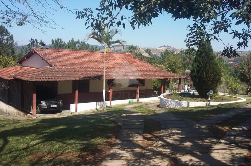 Foto 1 de Fazenda/Sítio com 2 Quartos à venda, 250m² em Jardim Estancia Brasil, Atibaia