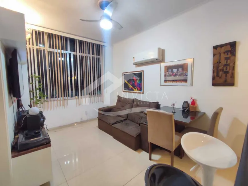 Foto 1 de Apartamento com 2 Quartos à venda, 65m² em Copacabana, Rio de Janeiro