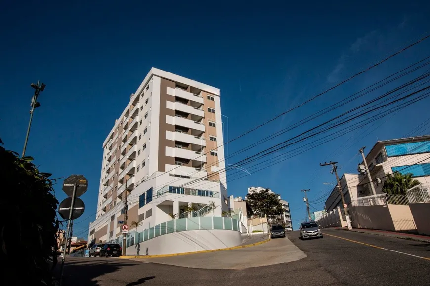 Foto 1 de Apartamento com 2 Quartos à venda, 80m² em Estreito, Florianópolis