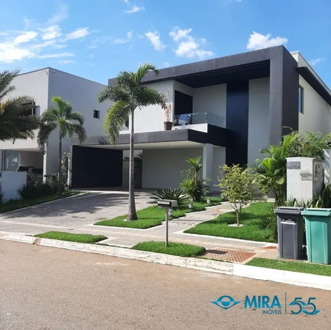 Foto 1 de Sobrado com 3 Quartos à venda, 300m² em Residencial Goiânia Golfe Clube, Goiânia