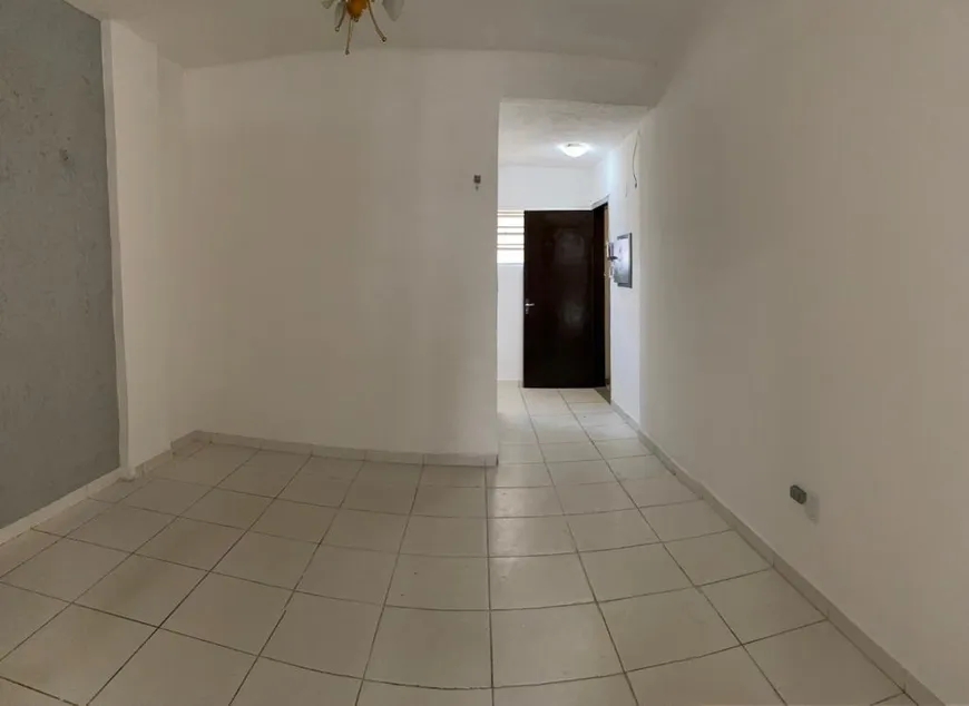 Foto 1 de Apartamento com 1 Quarto para alugar, 40m² em Santa Ifigênia, São Paulo