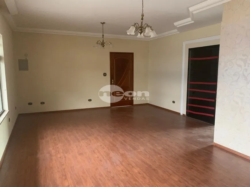 Foto 1 de Sobrado com 3 Quartos à venda, 235m² em Vila Euclides, São Bernardo do Campo