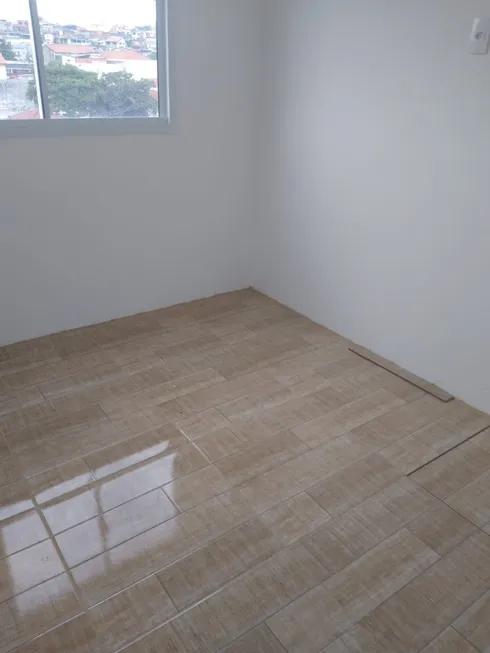 Foto 1 de Apartamento com 2 Quartos à venda, 40m² em Vila Zat, São Paulo