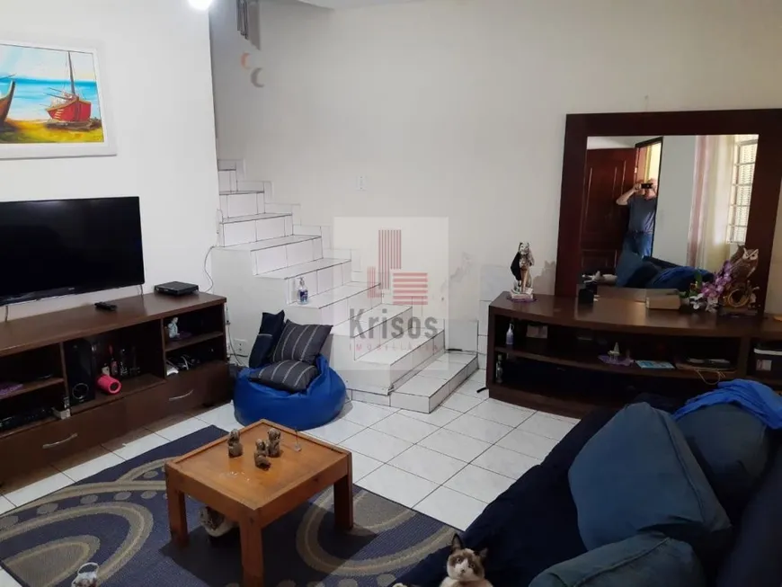 Foto 1 de Sobrado com 3 Quartos à venda, 120m² em Jardim Guayana, Taboão da Serra