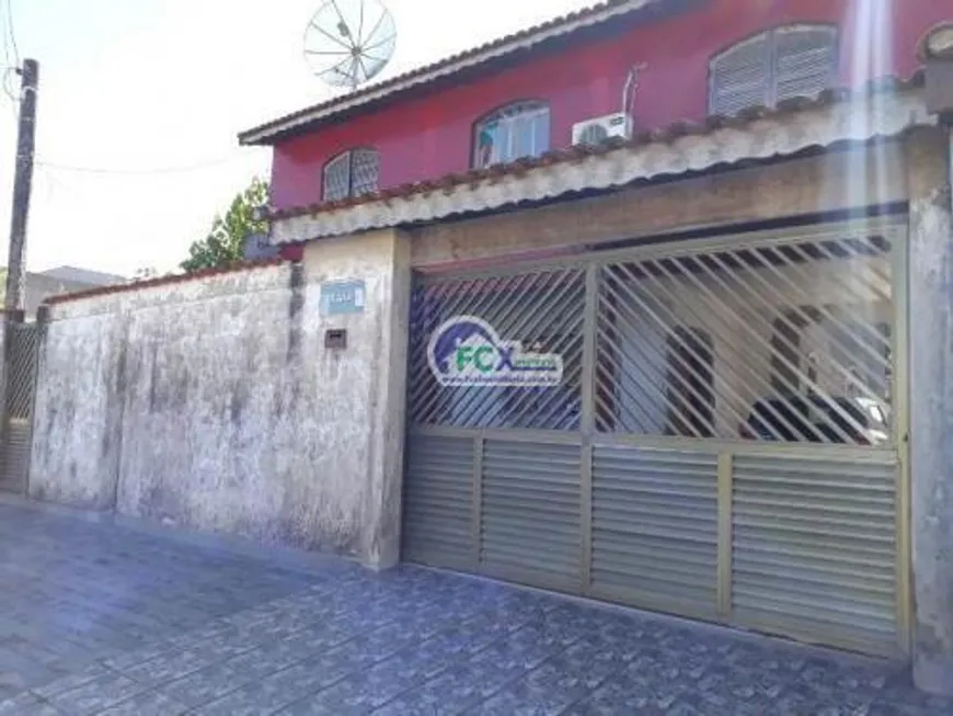 Foto 1 de Casa com 4 Quartos à venda, 200m² em Jardim Marilú, Itanhaém