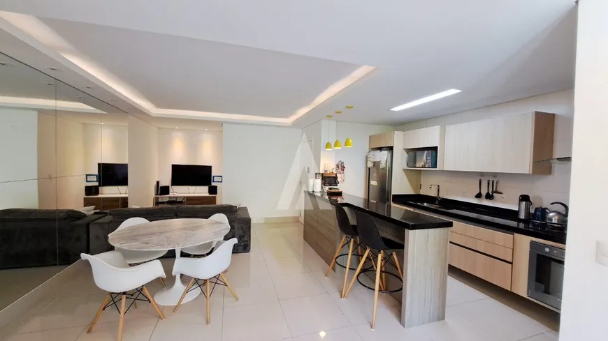 Foto 1 de Apartamento com 3 Quartos à venda, 97m² em Atiradores, Joinville