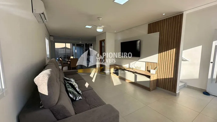 Foto 1 de Casa de Condomínio com 4 Quartos para alugar, 185m² em Praia de Juquehy, São Sebastião