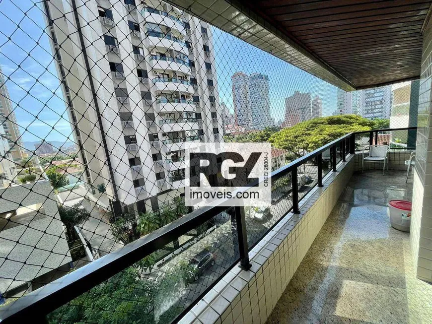 Foto 1 de Apartamento com 4 Quartos à venda, 227m² em Boqueirão, Santos