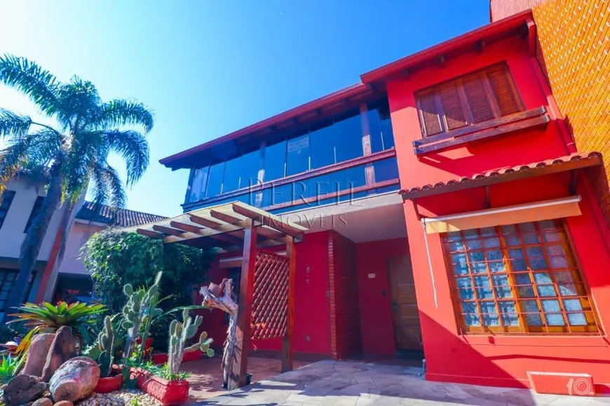 Foto 1 de Casa com 3 Quartos à venda, 216m² em Ipanema, Porto Alegre