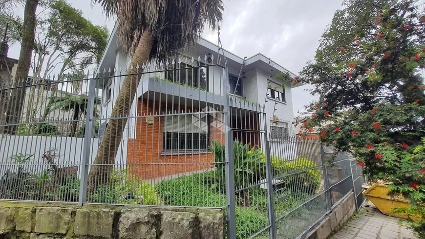 Foto 1 de Casa com 5 Quartos à venda, 201m² em Marechal Floriano, Caxias do Sul