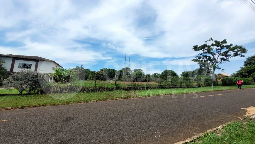 Foto 1 de Lote/Terreno à venda, 5690m² em Morada do Sol, Uberlândia