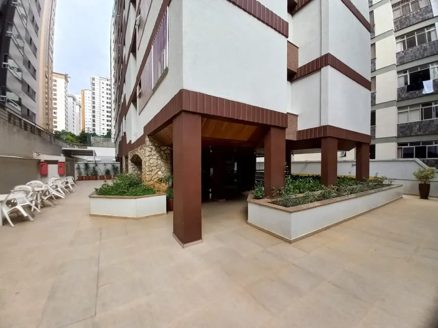 Foto 1 de Apartamento com 2 Quartos à venda, 63m² em Lourdes, Belo Horizonte
