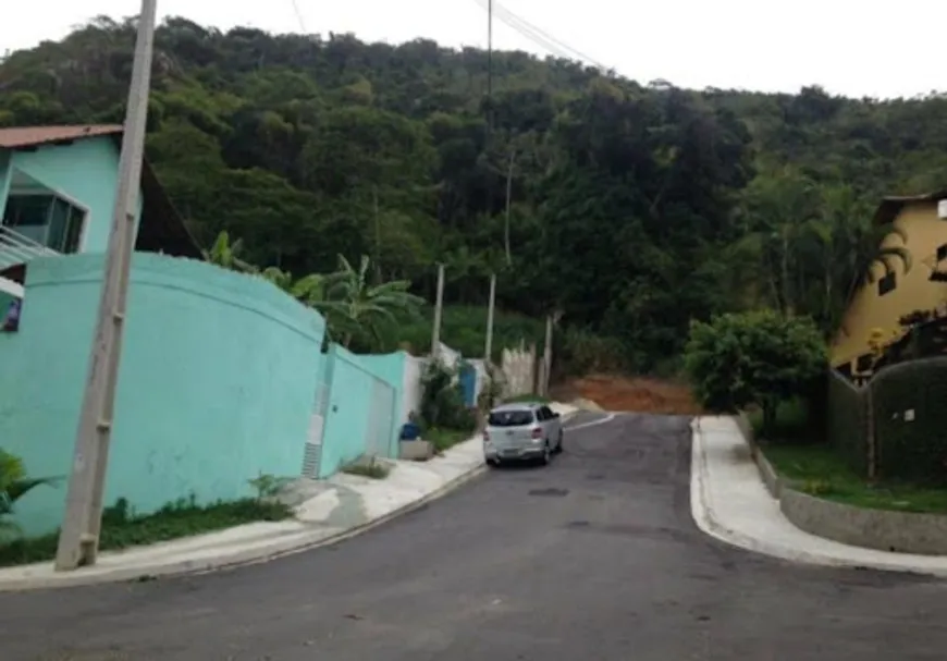 Foto 1 de Lote/Terreno à venda, 459m² em Piratininga, Niterói