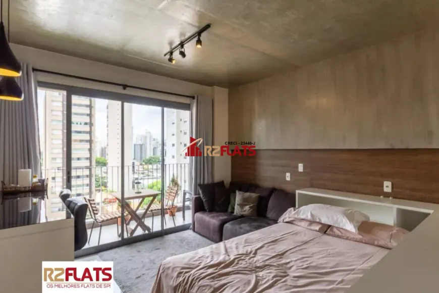 Foto 1 de Flat com 1 Quarto à venda, 35m² em Vila Olímpia, São Paulo