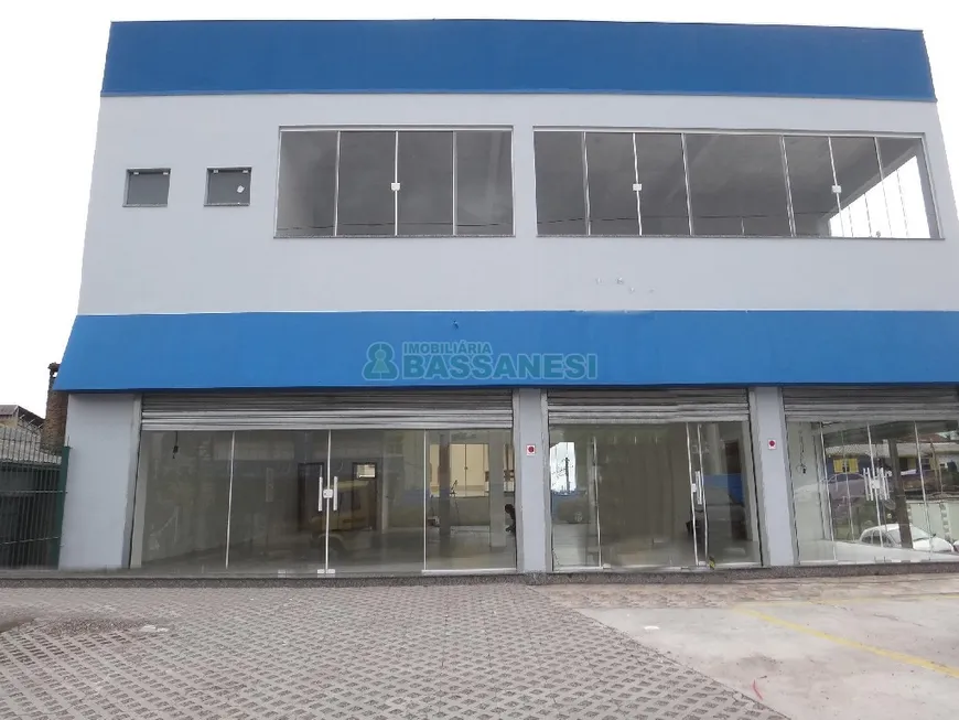 Foto 1 de Ponto Comercial para alugar, 98m² em Kayser, Caxias do Sul