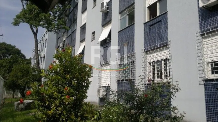 Foto 1 de Apartamento com 1 Quarto à venda, 37m² em Passo da Areia, Porto Alegre