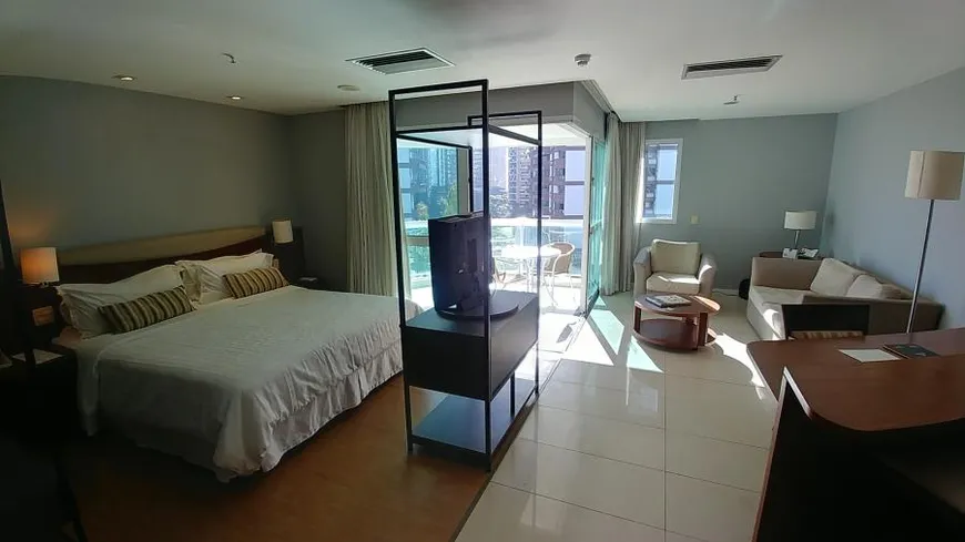 Foto 1 de Apartamento com 1 Quarto à venda, 51m² em Barra da Tijuca, Rio de Janeiro