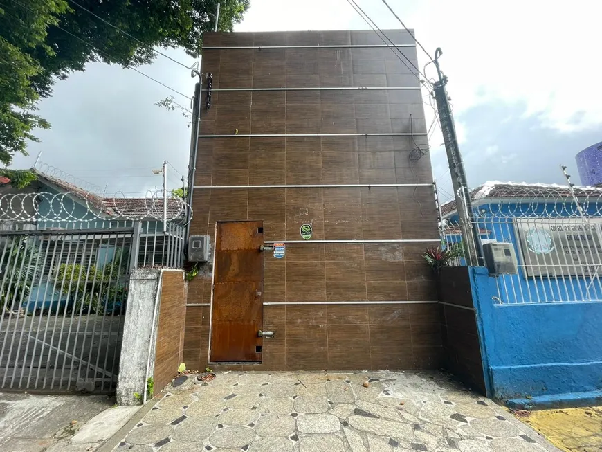 Foto 1 de com 9 Quartos à venda, 200m² em Santo Amaro, Recife