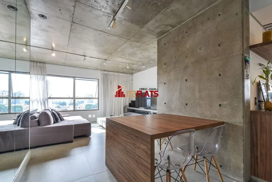 Foto 1 de Apartamento com 1 Quarto à venda, 92m² em Campo Belo, São Paulo