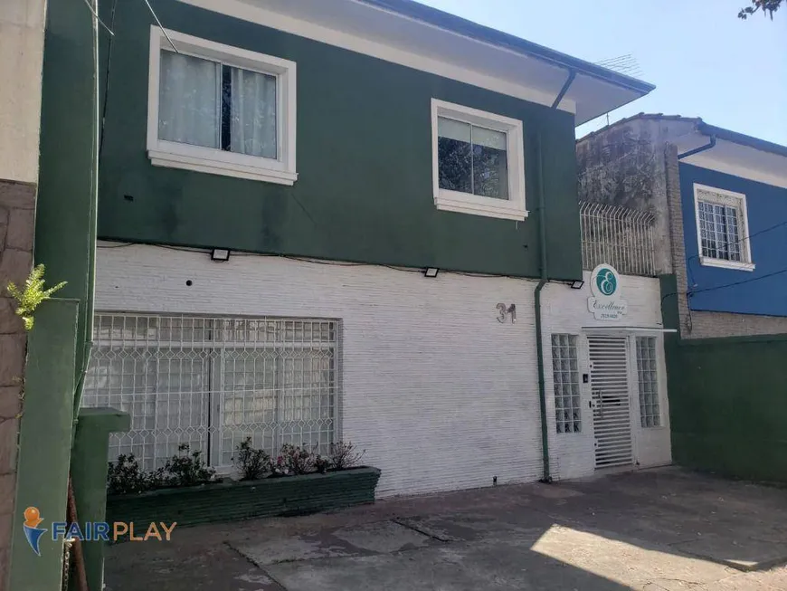 Foto 1 de Casa com 5 Quartos à venda, 200m² em Santo Amaro, São Paulo