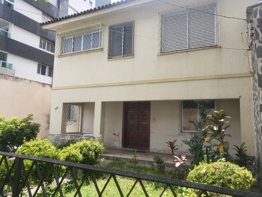 Foto 1 de Casa com 4 Quartos para venda ou aluguel, 295m² em Gutierrez, Belo Horizonte