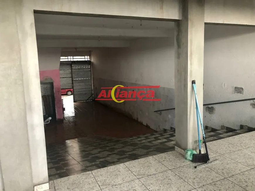 Foto 1 de Sala Comercial para alugar, 300m² em Cidade Soberana, Guarulhos