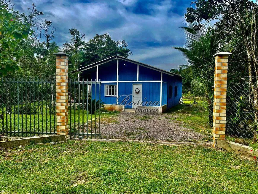 Foto 1 de Fazenda/Sítio com 3 Quartos à venda, 3000m² em América de Cima, Morretes