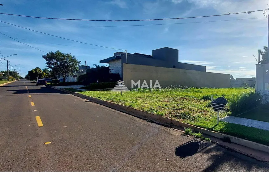 Foto 1 de Lote/Terreno à venda, 680m² em Residencial Mário de Almeida Franco, Uberaba