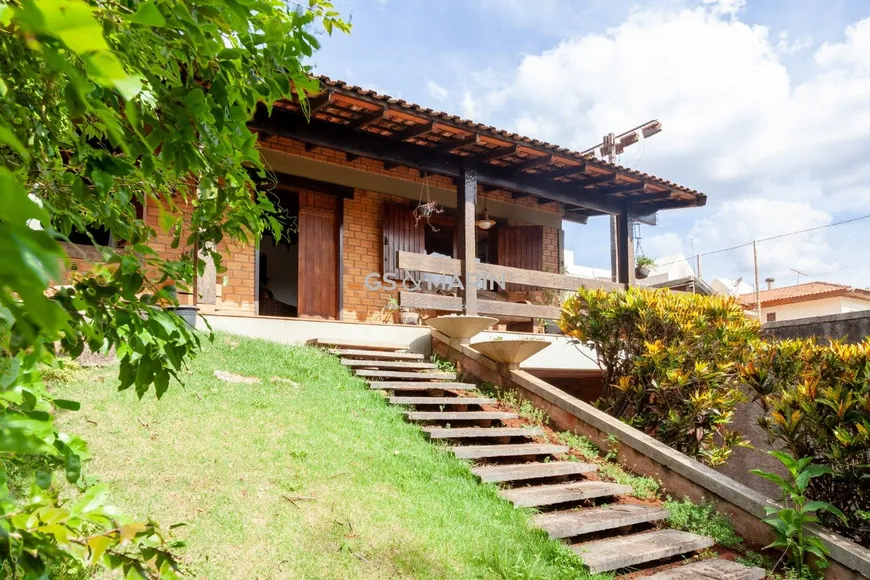 Foto 1 de Casa com 3 Quartos à venda, 320m² em Canaã, Londrina