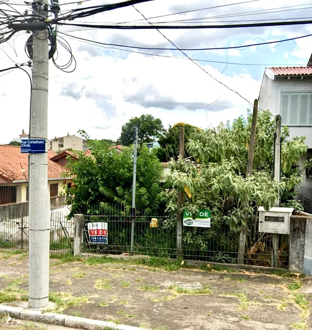 Foto 1 de Lote/Terreno à venda, 435m² em Jardim Floresta, Porto Alegre