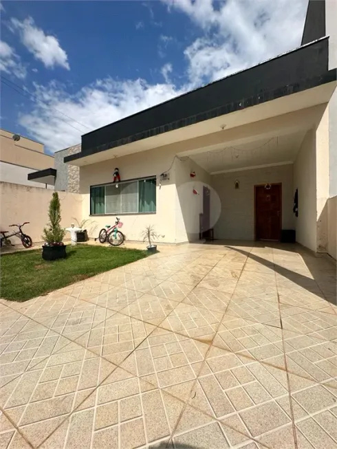 Foto 1 de Casa com 2 Quartos à venda, 100m² em Residencial Lago dos Ipes, Itapetininga