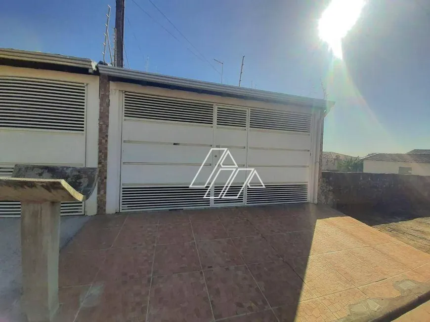 Foto 1 de Casa com 3 Quartos à venda, 90m² em Polon, Marília