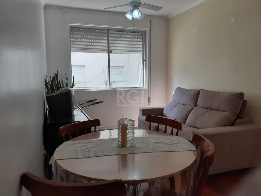 Foto 1 de Apartamento com 1 Quarto à venda, 40m² em Cidade Baixa, Porto Alegre