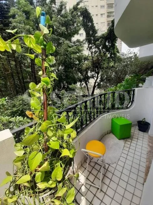 Foto 1 de Apartamento com 3 Quartos à venda, 128m² em Vila Nova Conceição, São Paulo