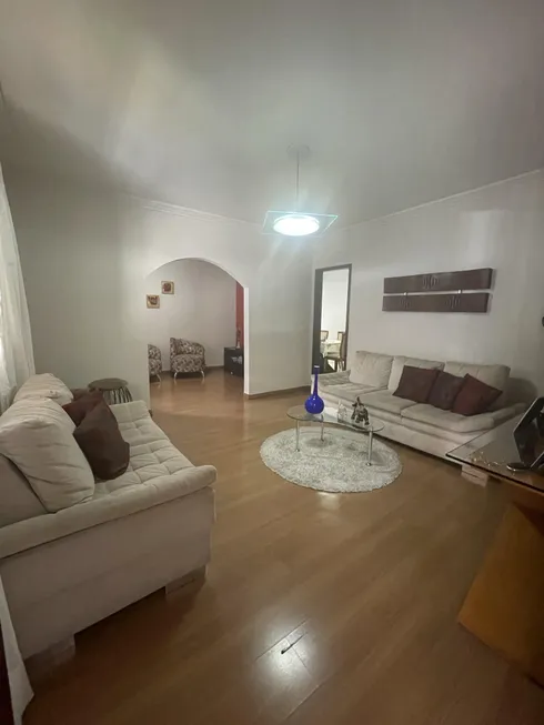Foto 1 de Casa com 4 Quartos à venda, 450m² em Alípio de Melo, Belo Horizonte