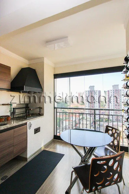 Foto 1 de Apartamento com 3 Quartos à venda, 68m² em Santa Cecília, São Paulo