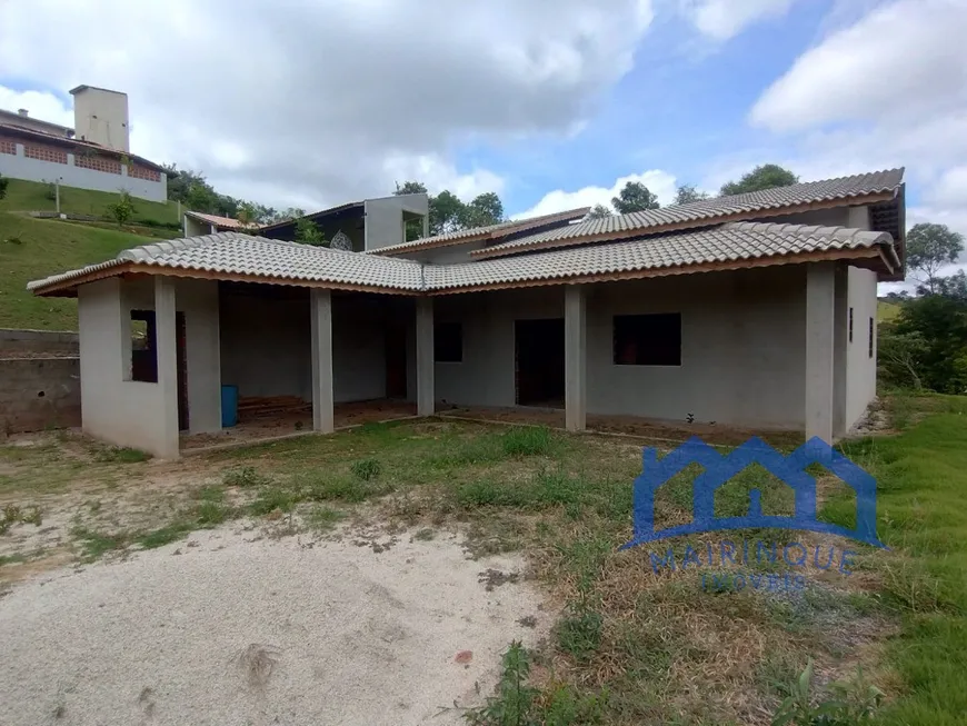 Foto 1 de Fazenda/Sítio com 3 Quartos à venda, 1000m² em Estacao de Moreiras, Mairinque