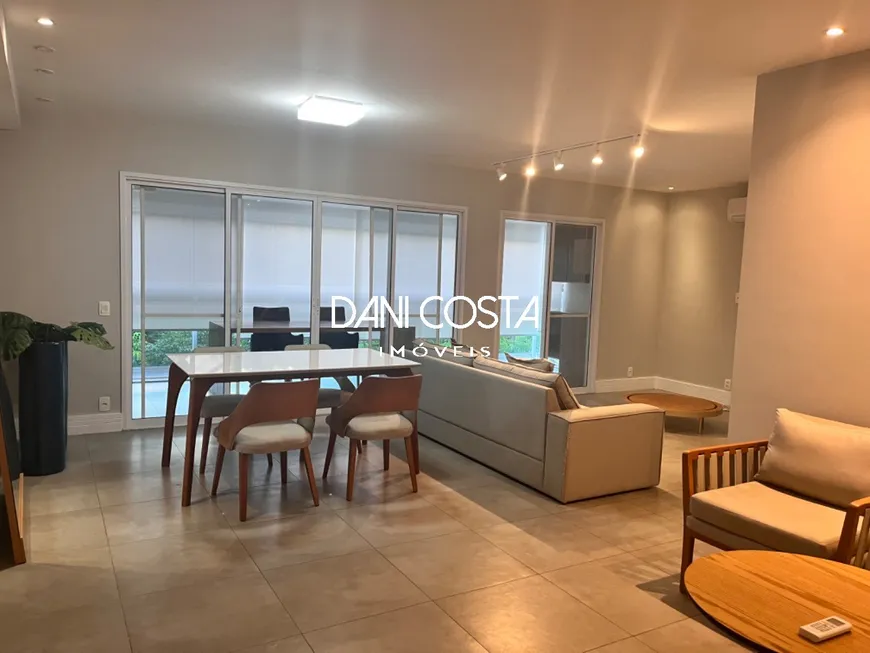 Foto 1 de Apartamento com 3 Quartos à venda, 156m² em Barra da Tijuca, Rio de Janeiro