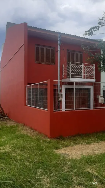 Foto 1 de Casa com 3 Quartos à venda, 108m² em Pinheiro Machado, Santa Maria